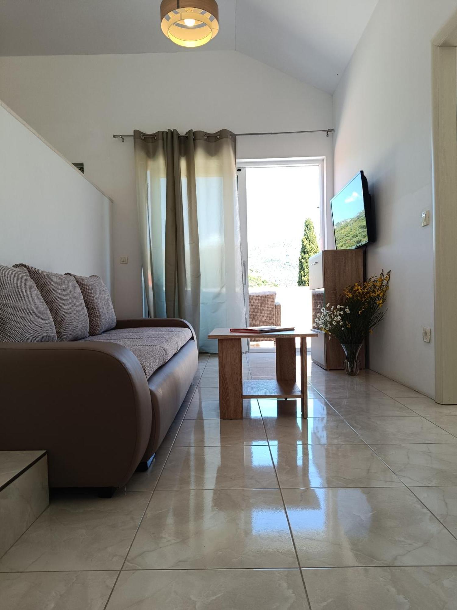 Apartment Maurora Затон Екстериор снимка