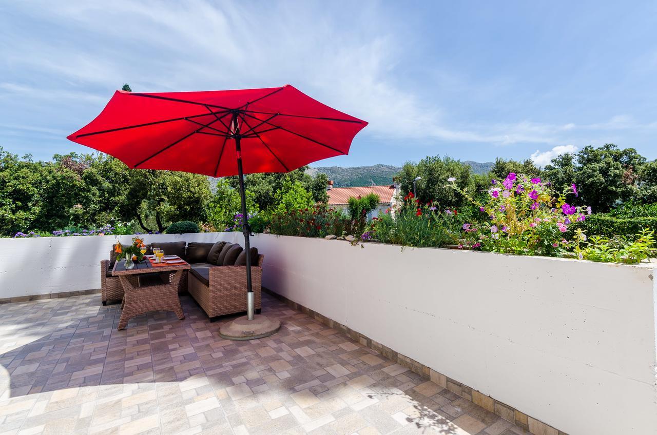 Apartment Maurora Затон Екстериор снимка
