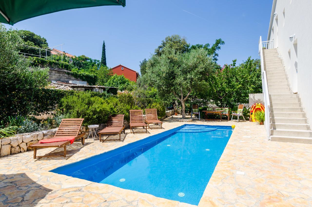 Apartment Maurora Затон Екстериор снимка