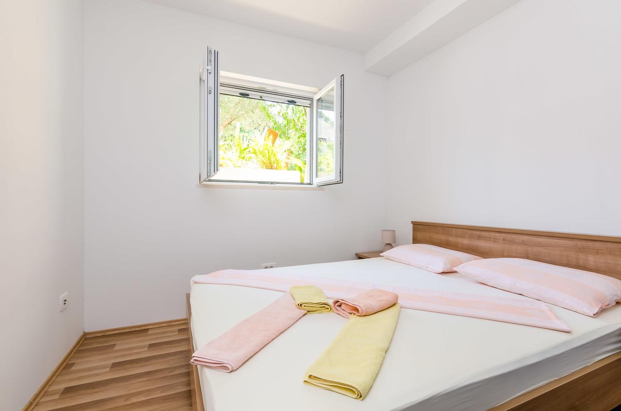 Apartment Maurora Затон Екстериор снимка