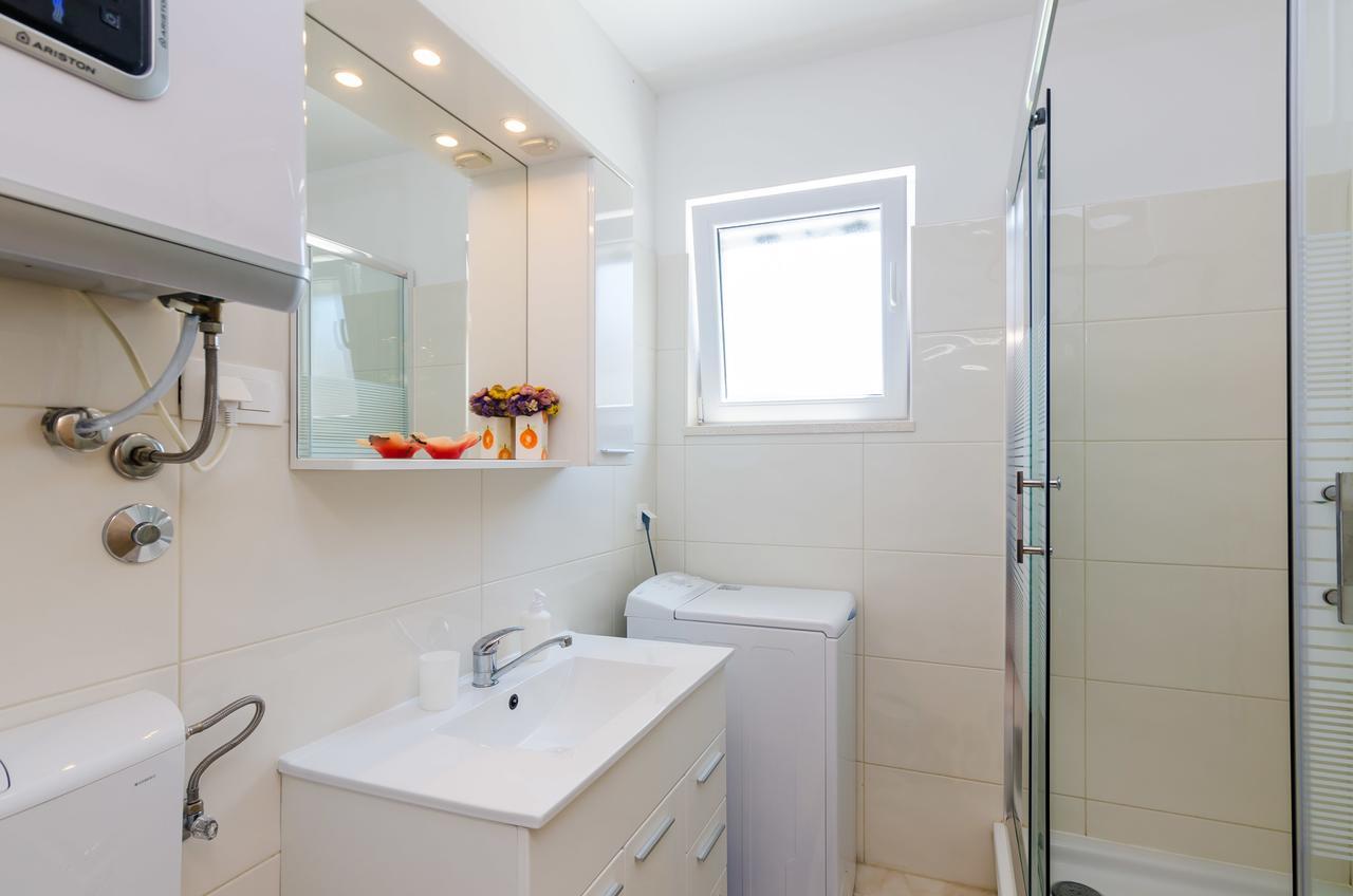 Apartment Maurora Затон Екстериор снимка