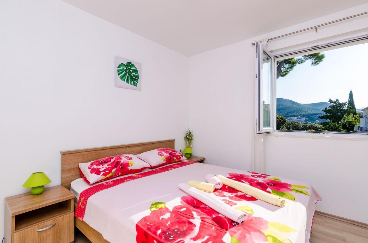 Apartment Maurora Затон Екстериор снимка